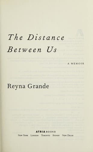 Portada de The distance between us